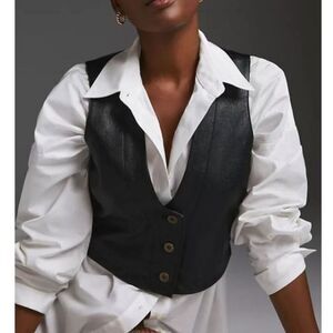 Saguaro W Scallop Women's Black Leather Vest ( Model Picture For Reference Only)